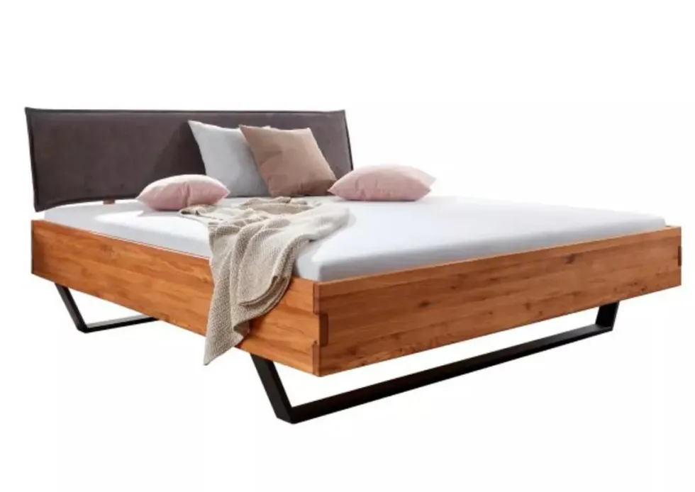 Doppelbett 'Amelie' 200x200cm Wildeiche massiv