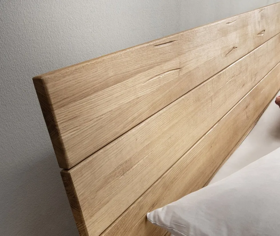 Jugendbett 'Mona' 140x200cm Wildeiche geölt